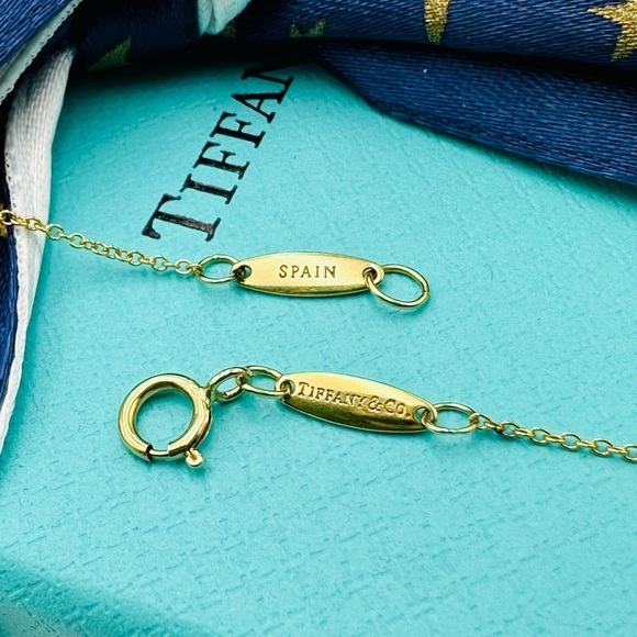 Tiffany & Co. DIAMOND 18K Gold Small Open Heart Charm Necklace with PACKAGING - Picture 6 of 9